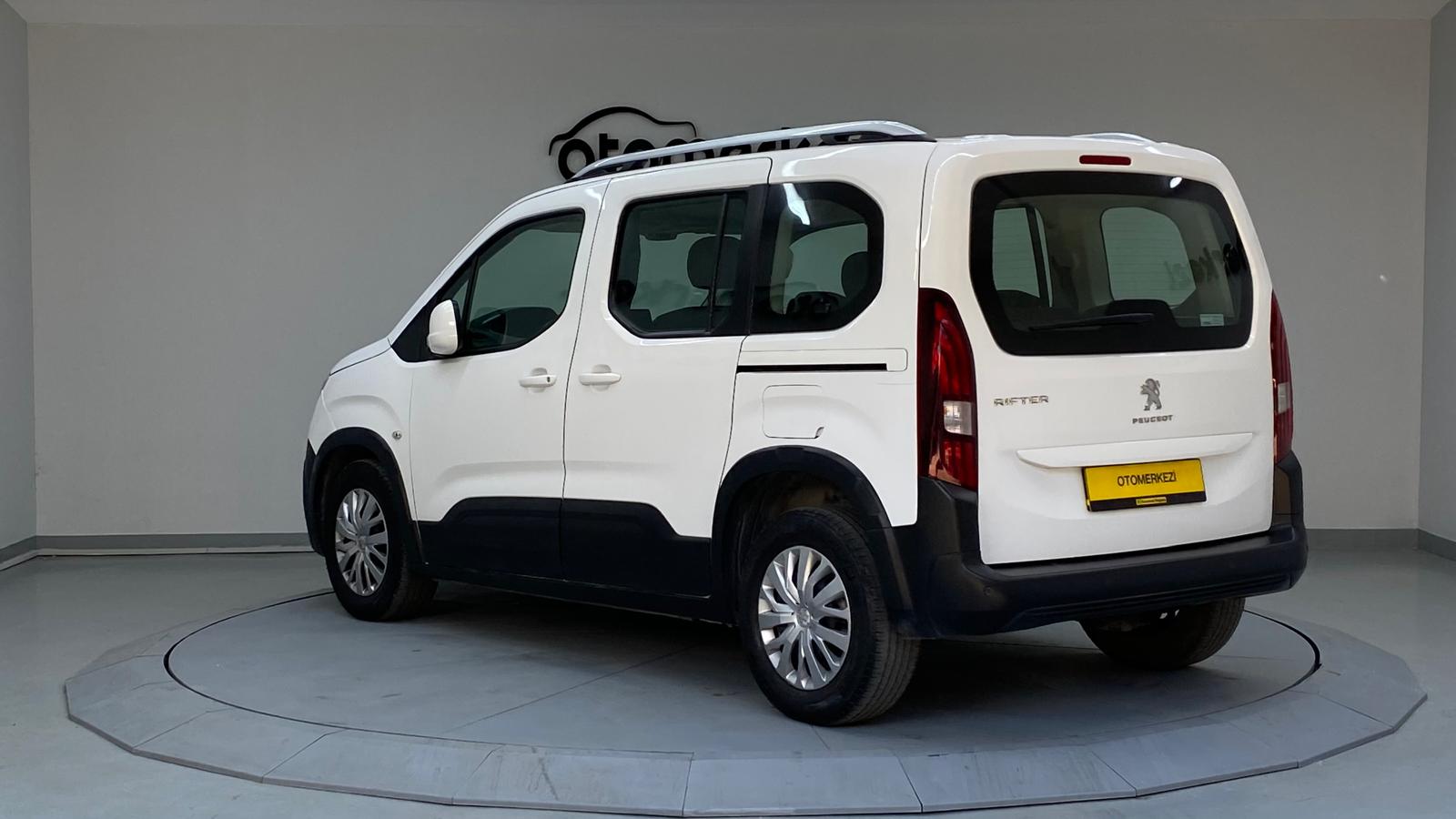 PEUGEOT RIFTER 20